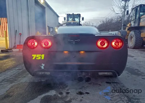 2007 Chevrolet Corvette Z06 z USA, uszkodzony, nr VIN 1G1YY26E875109659